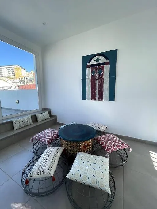 Eclectic 2Br With Shared Terrace Perfect Getaway Apartment Gibraltar 0*,  Gibraltar